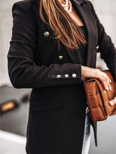 Lade das Bild in den Galerie-Viewer, Brindi – ein eleganter Blazer
