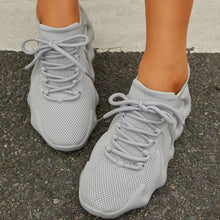 Lade das Bild in den Galerie-Viewer, Lydia - Atmungsaktive Mesh-Leichte Socken-Turnschuhe

