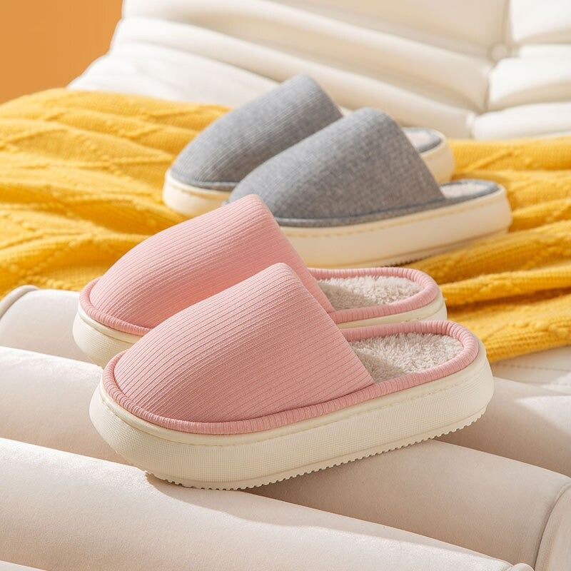 Kuschelige Hausschuhe