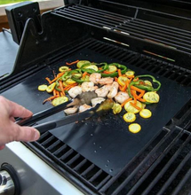 Lade das Bild in den Galerie-Viewer, grillmatte_grillen
