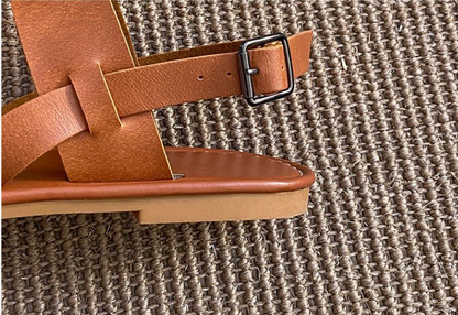 WOLF Flache Sandalen aus Leder für den Strand