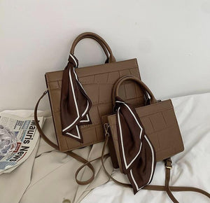 Clu - Elegante und klassische Handtasche