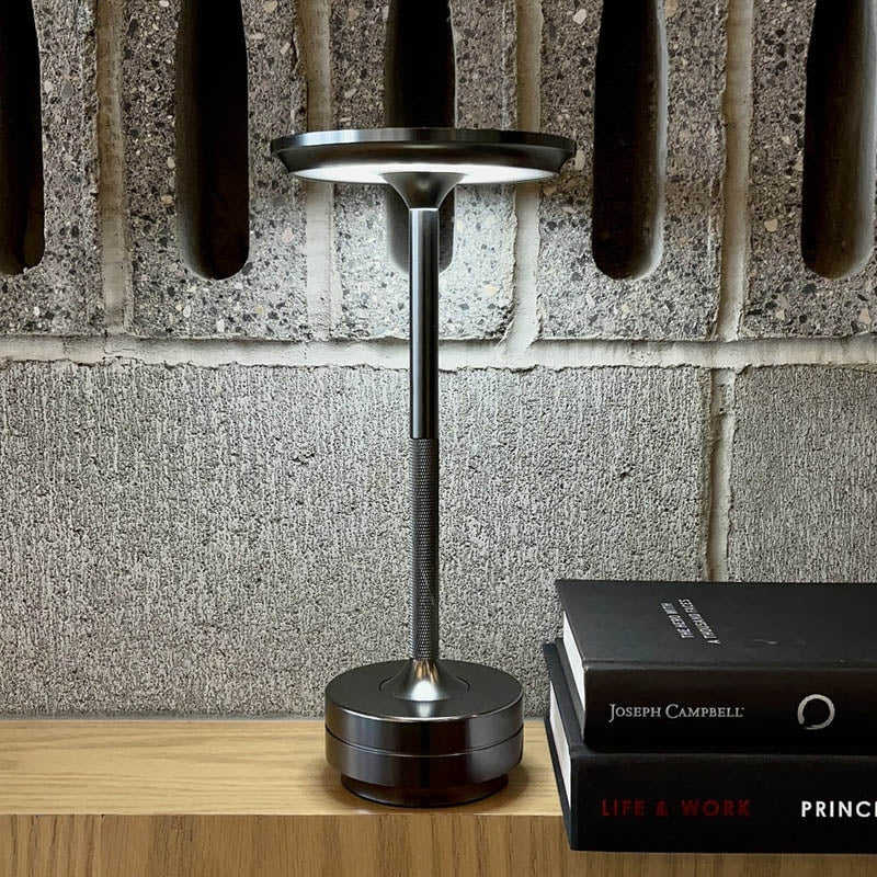 Eluminar - Premium-Tischleuchte