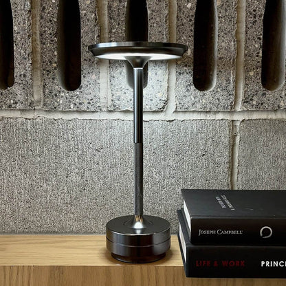 Eluminar - Premium-Tischleuchte