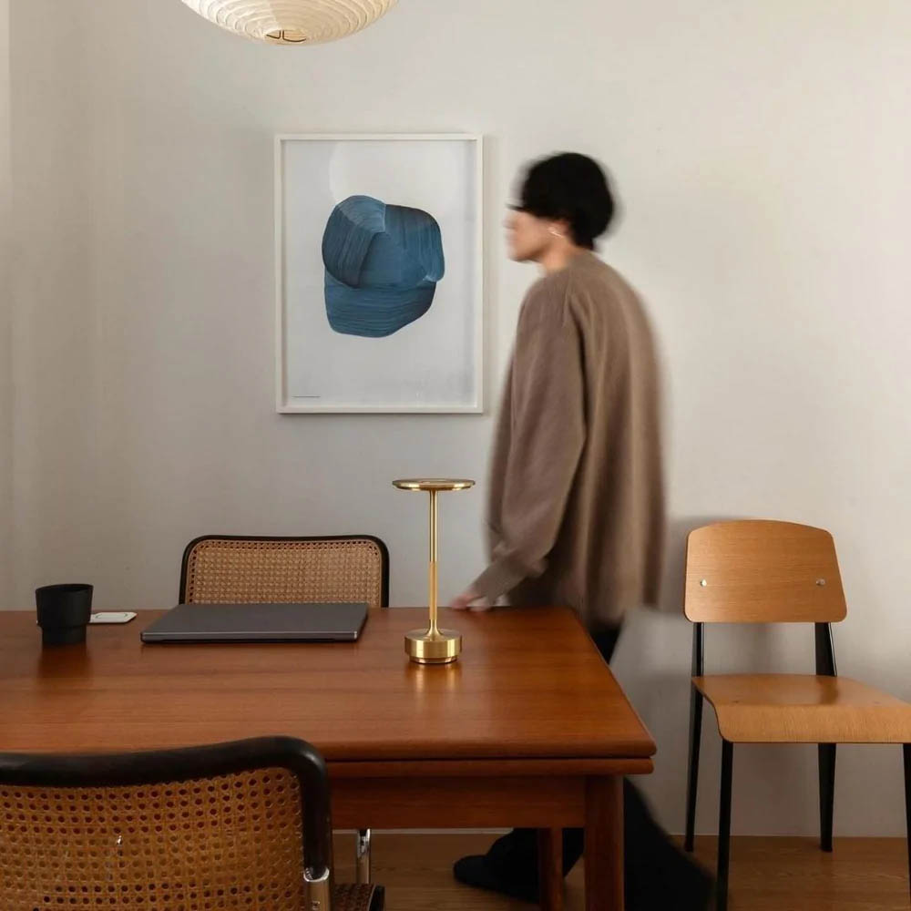 Eluminar - Premium-Tischleuchte