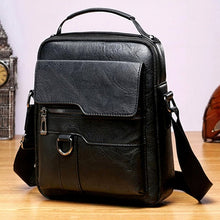 Lade das Bild in den Galerie-Viewer, LuxLeather™ - Moderne und stilvolle Umhängetasche
