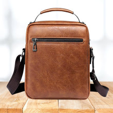 Lade das Bild in den Galerie-Viewer, LuxLeather™ - Moderne und stilvolle Umhängetasche
