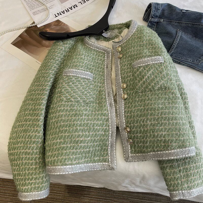 WOLF Kurze Tweed-Winterjacke in Federbindung