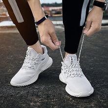 Lade das Bild in den Galerie-Viewer, Bequeme Atmungsaktive Sportschuhe für Männer
