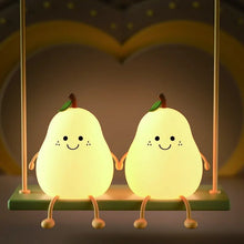 Lade das Bild in den Galerie-Viewer, Pear Light | Lass dein Kind eine wunderbare Nachtruhe genießen!
