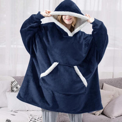 DER KUSCHELHOODIE - Warme Kapuzendecke als Pullover in Übergröße