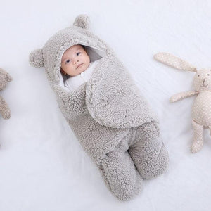 Baby-Einschlagdecke - kuschelige Puckdecke zum Einwickeln