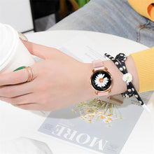 Lade das Bild in den Galerie-Viewer, Danina - Set aus Uhr und Armband
