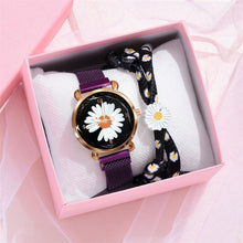 Lade das Bild in den Galerie-Viewer, Danina - Set aus Uhr und Armband
