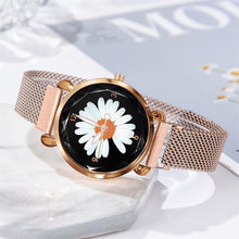 Lade das Bild in den Galerie-Viewer, Danina - Set aus Uhr und Armband

