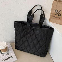 Lade das Bild in den Galerie-Viewer, Carina - Große Shopper-Tasche
