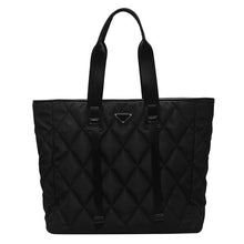 Lade das Bild in den Galerie-Viewer, Carina - Große Shopper-Tasche

