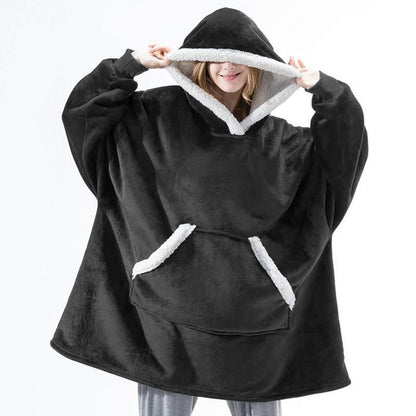 DER KUSCHELHOODIE - Warme Kapuzendecke als Pullover in Übergröße