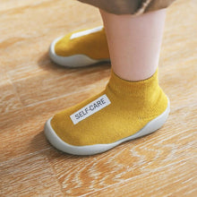 Lade das Bild in den Galerie-Viewer, Self-Care Hüttenschuhe
