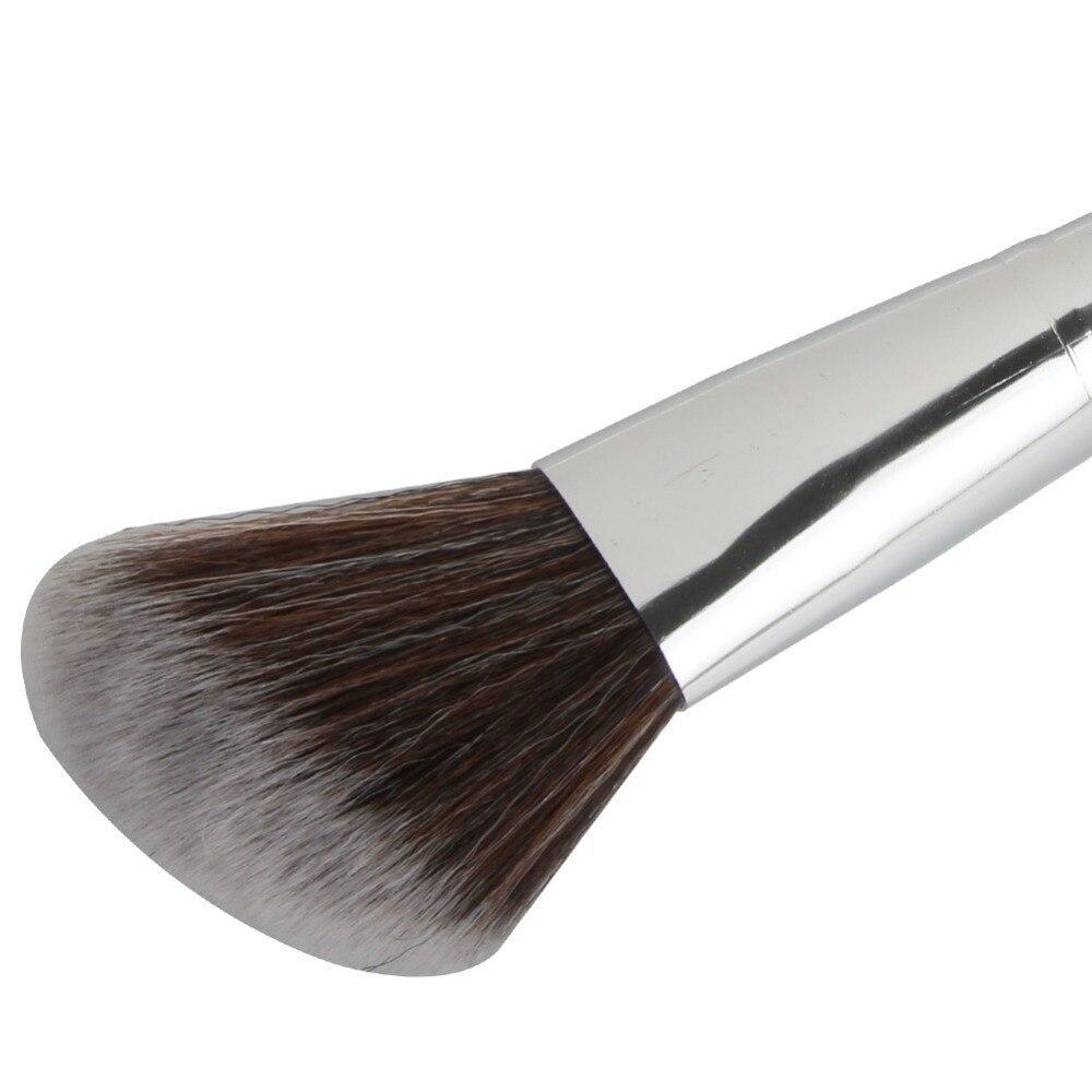 Foundation Skin Brush