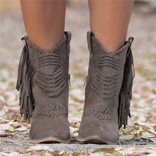 Lade das Bild in den Galerie-Viewer, Pullino – Stylishe Cowboystiefeletten
