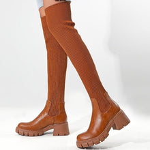 Lade das Bild in den Galerie-Viewer, Runete - Lange Stiefel
