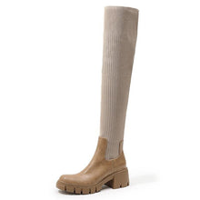 Lade das Bild in den Galerie-Viewer, Runete - Lange Stiefel

