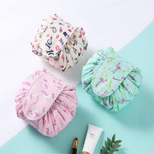 Lade das Bild in den Galerie-Viewer, Travel Make-up Bag | Nimm all deine Schönheitsprodukte einfach mit auf Reisen!
