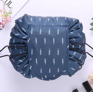 Travel Make-up Bag | Nimm all deine Schönheitsprodukte einfach mit auf Reisen!