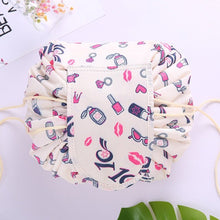 Lade das Bild in den Galerie-Viewer, Travel Make-up Bag | Nimm all deine Schönheitsprodukte einfach mit auf Reisen!
