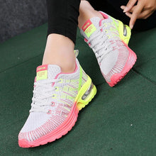Lade das Bild in den Galerie-Viewer, Emma - Orthopädische Freizeitschuhe

