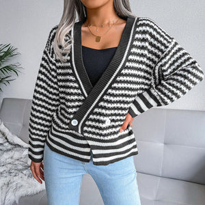 Esma Cardigan | Elegante trendige weiche Strickjacke für Damen