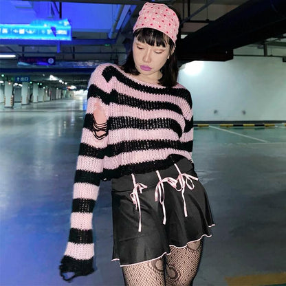 WOLF Ausgehöhlter lockerer Pullover