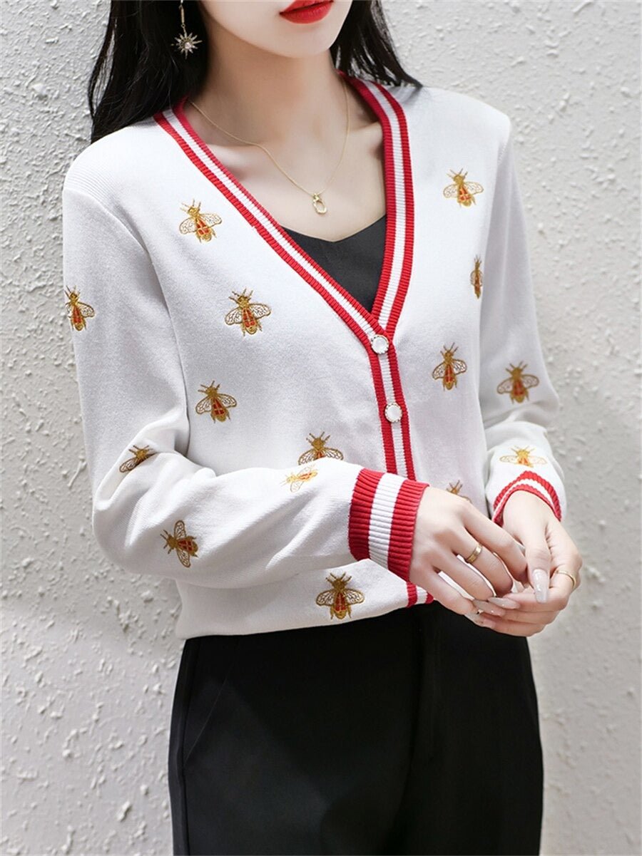 WOLF Bienen-Stickerei Pullover