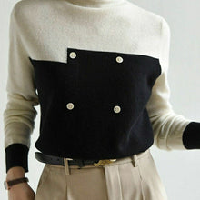 Lade das Bild in den Galerie-Viewer, WOLF Block Attrappe Ausschnitt Pullover
