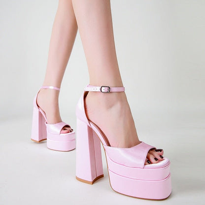 WOLF Block Knöchelschnalle High Heels