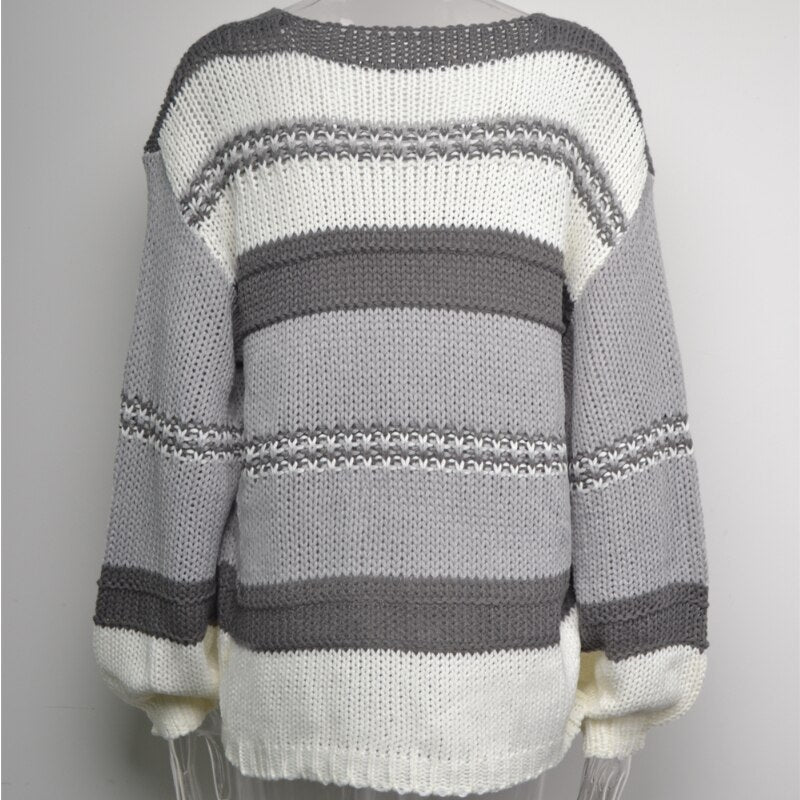 WOLF Boho V-Ausschnitt Pullover