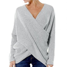 Lade das Bild in den Galerie-Viewer, WOLF Gekreuzter Pullover
