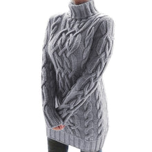Lade das Bild in den Galerie-Viewer, WOLF - Halte dich kuschelig warm mit diesem stylischen Strickkleid
