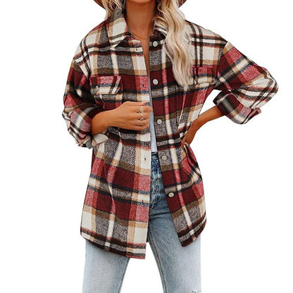 WOLF Langärmelige karierte Jacke