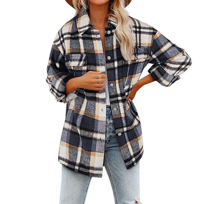 WOLF Langärmelige karierte Jacke