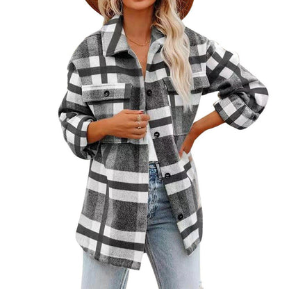 WOLF Langärmelige karierte Jacke